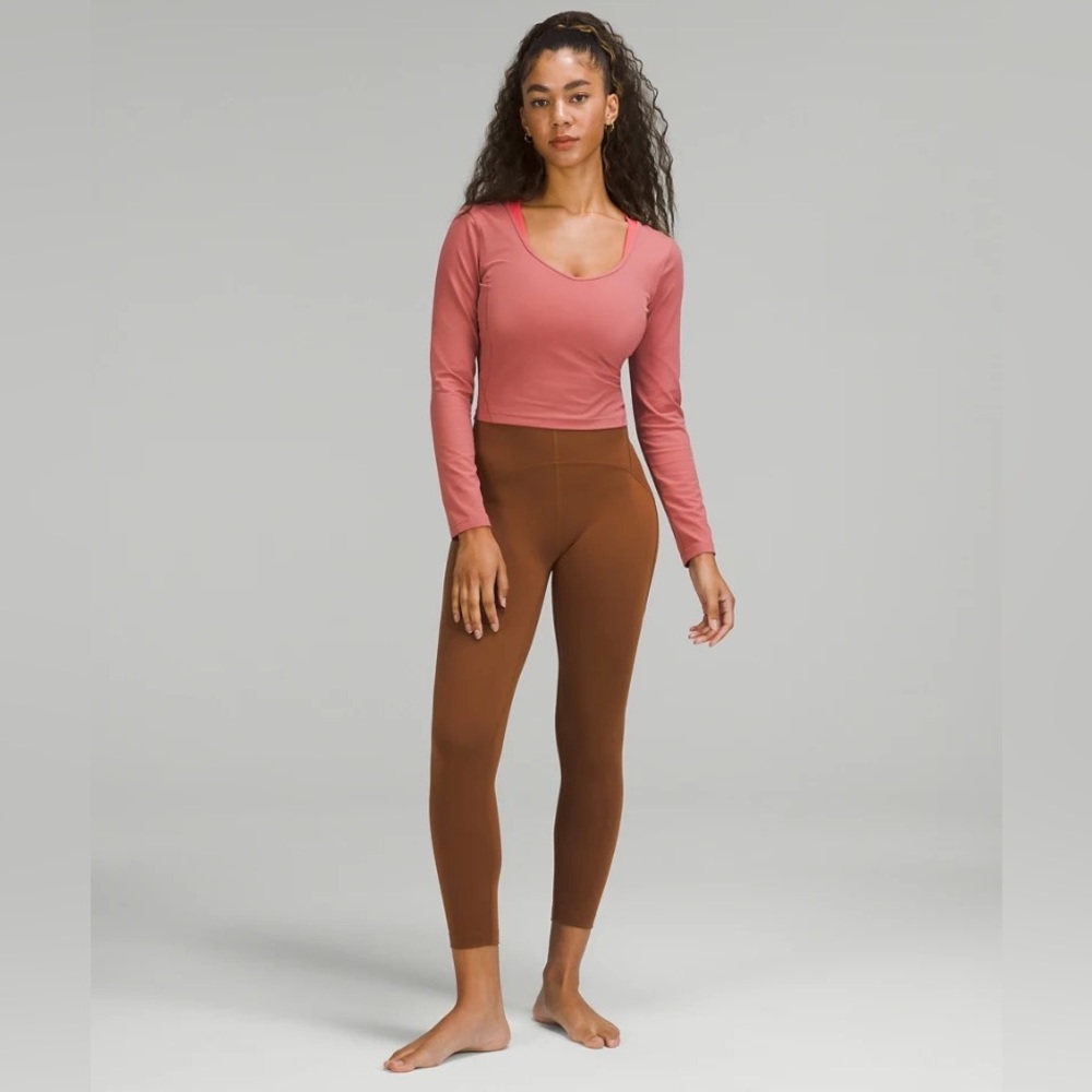 New with tags lululemon InStill HR Tight 25" new with tags